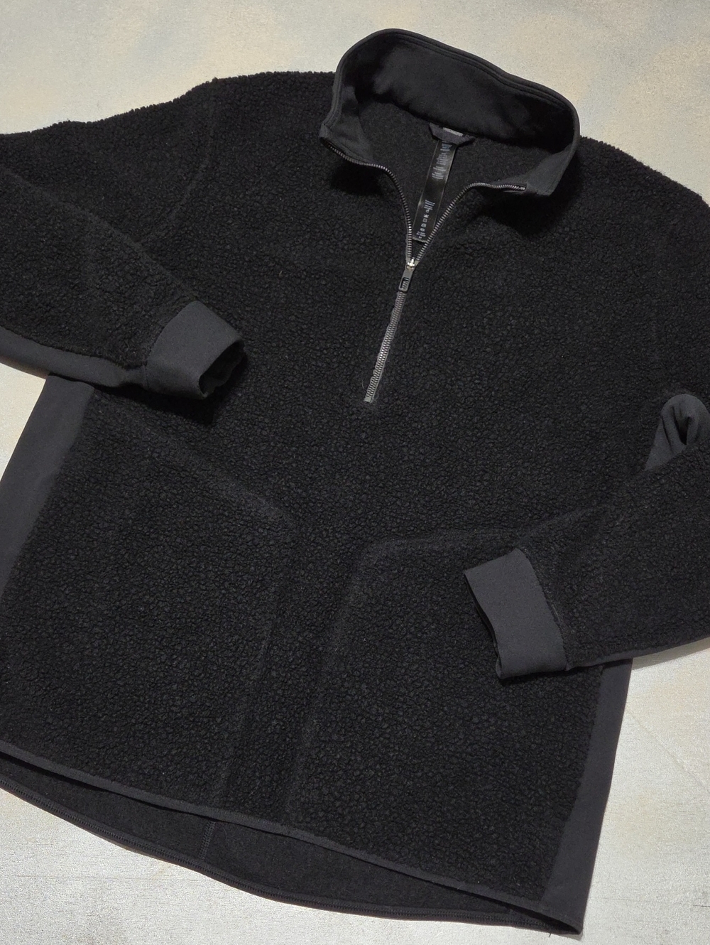 lululemon athletica Men's Black Half-Zip Sherpa Pullover Tumdra Trek